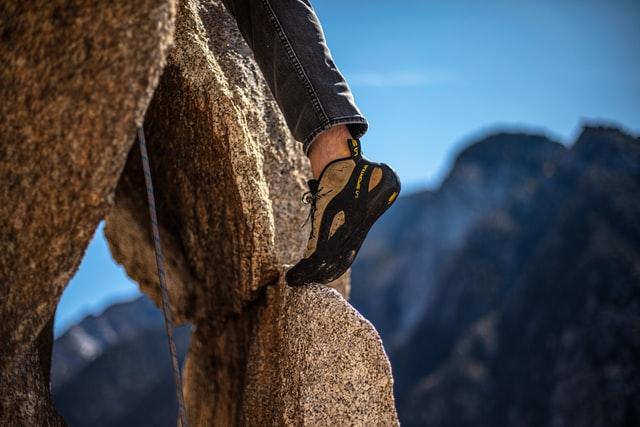 Best All-Around Rock Climbing Shoes – Our Top 4 Review