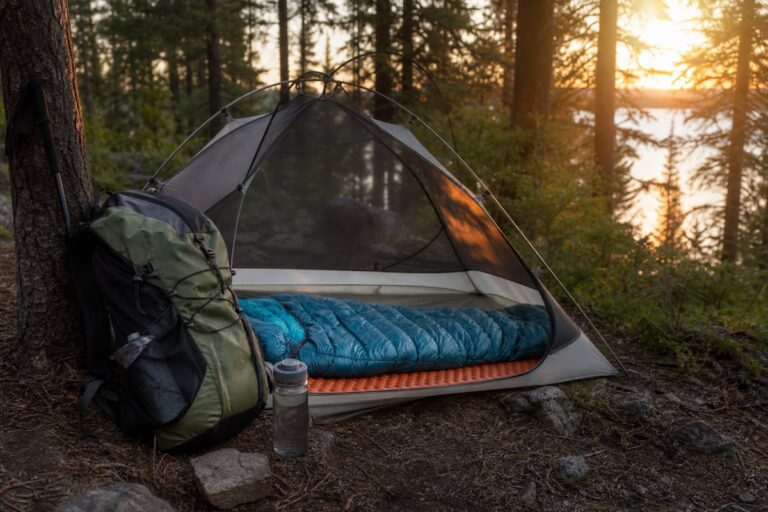 Budget Ultralight Backpacking Gear in 2026 (Under $500 Complete Kit · Tested & Reviewed)