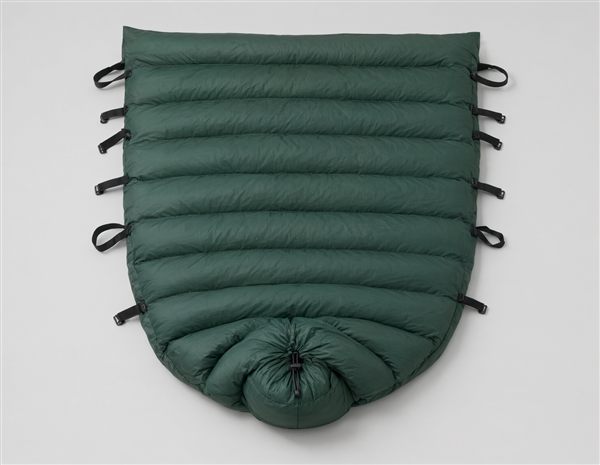 AI-generated illustration of a budget ultralight down quilt matching the AEGISMAX Wind Hard style